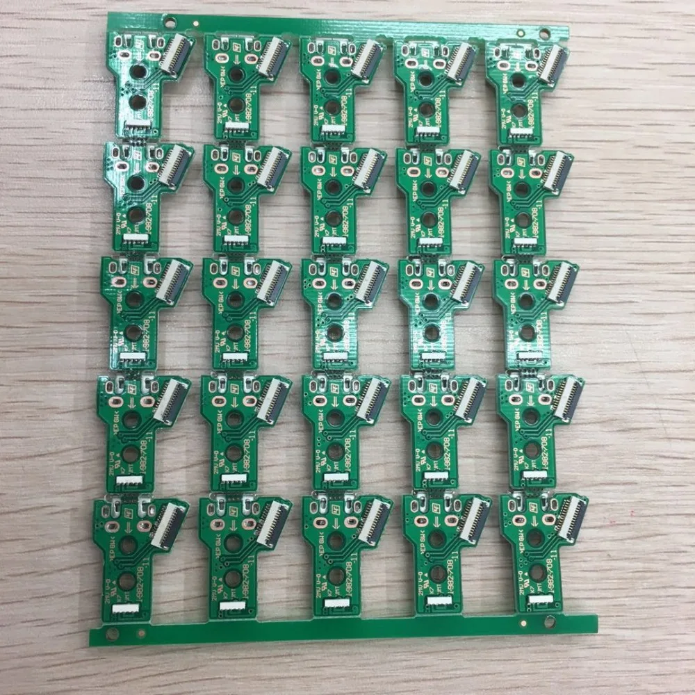 2018 new product 25pcs/lot for ps4 jds-055 055 5th Gen new controller usb charger socket port gamepad pcb board fjds-055
2018 new product 25pcs/lot for ps4 jds-055 055 5th Gen new controller usb charger socket port gamepad pcb board fjds-055