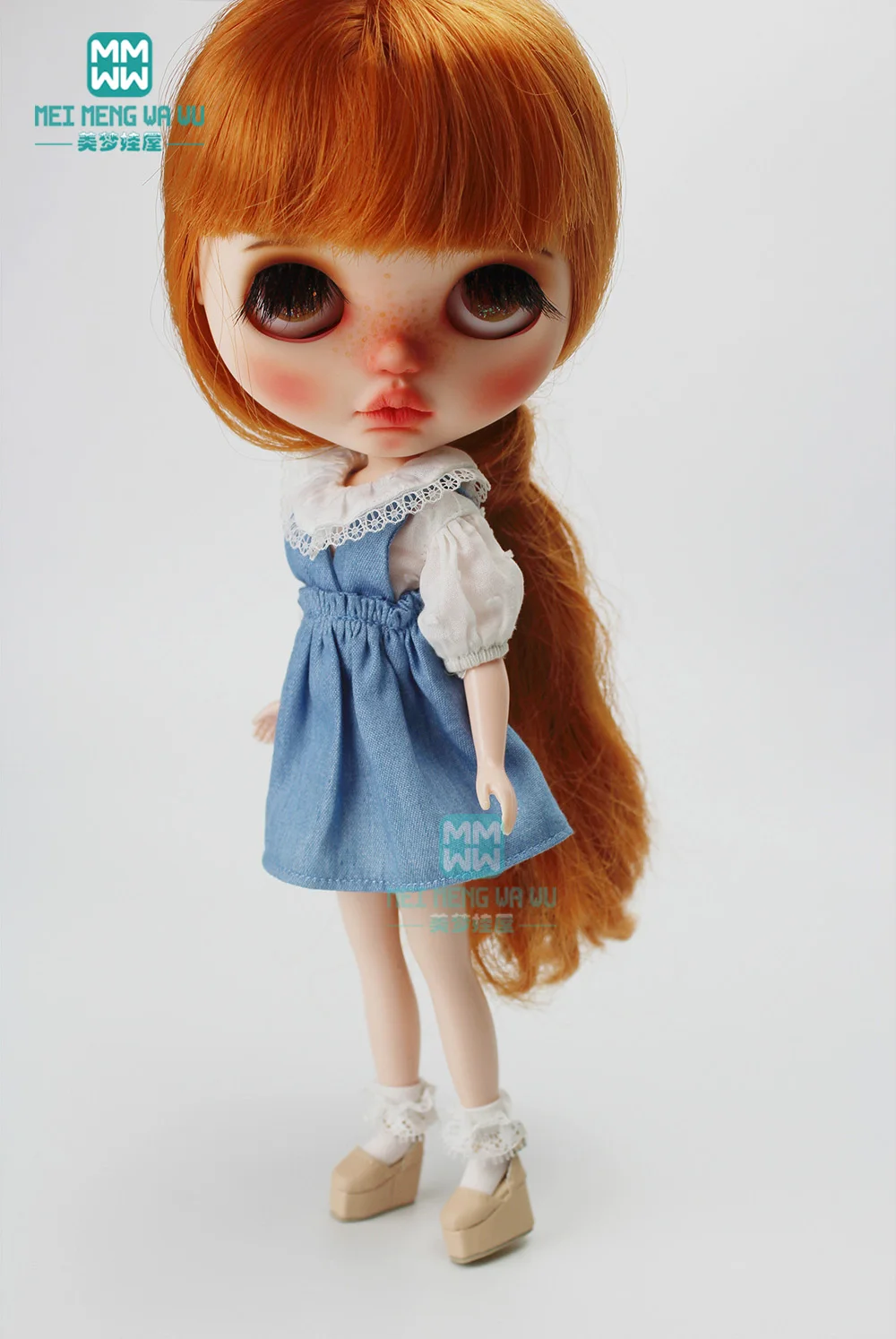 1PCS Blyth accessories fashion Three-piece shirt + denim skirt + lace socks for Blyth Azone 1/6 doll clothes
1PCS Blyth accessories fashion Three-piece shirt + denim skirt + lace socks for Blyth Azone 1/6 doll clothes