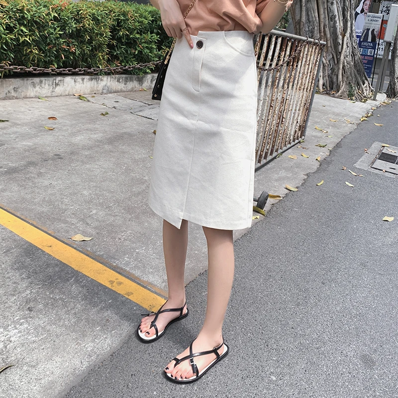 Mishow skinny skirts 2018 female high waist office lady Knee Length slim white skirt MX19A1709
Mishow skinny skirts 2018 female high waist office lady Knee Length slim white skirt MX19A1709