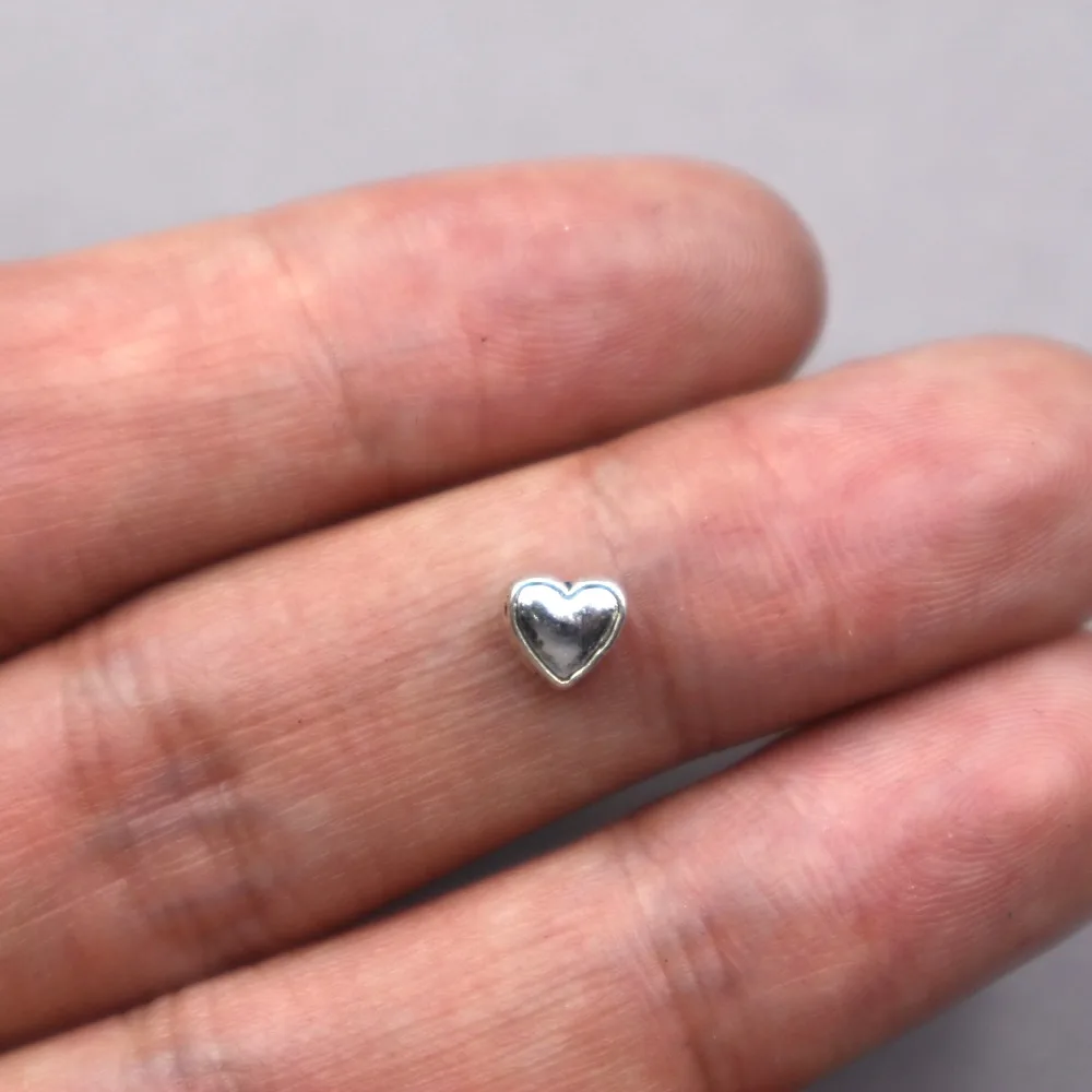 Wholesale 60pcs 6*5.5mm love heart Charms Beads For Jewelry Making Antique Silver love heart Spacers Beads Charm
Wholesale 60pcs 6*5.5mm love heart Charms Beads For Jewelry Making Antique Silver love heart Spacers Beads Charm