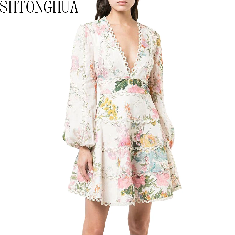 SHTONGHUA High Quality Runway Spring Sexy Deep V-Neck Party Dress 2019 Self Portrait Women Long sleeve printing Lace Mini Dress
SHTONGHUA High Quality Runway Spring Sexy Deep V-Neck Party Dress 2019 Self Portrait Women Long sleeve printing Lace Mini Dress