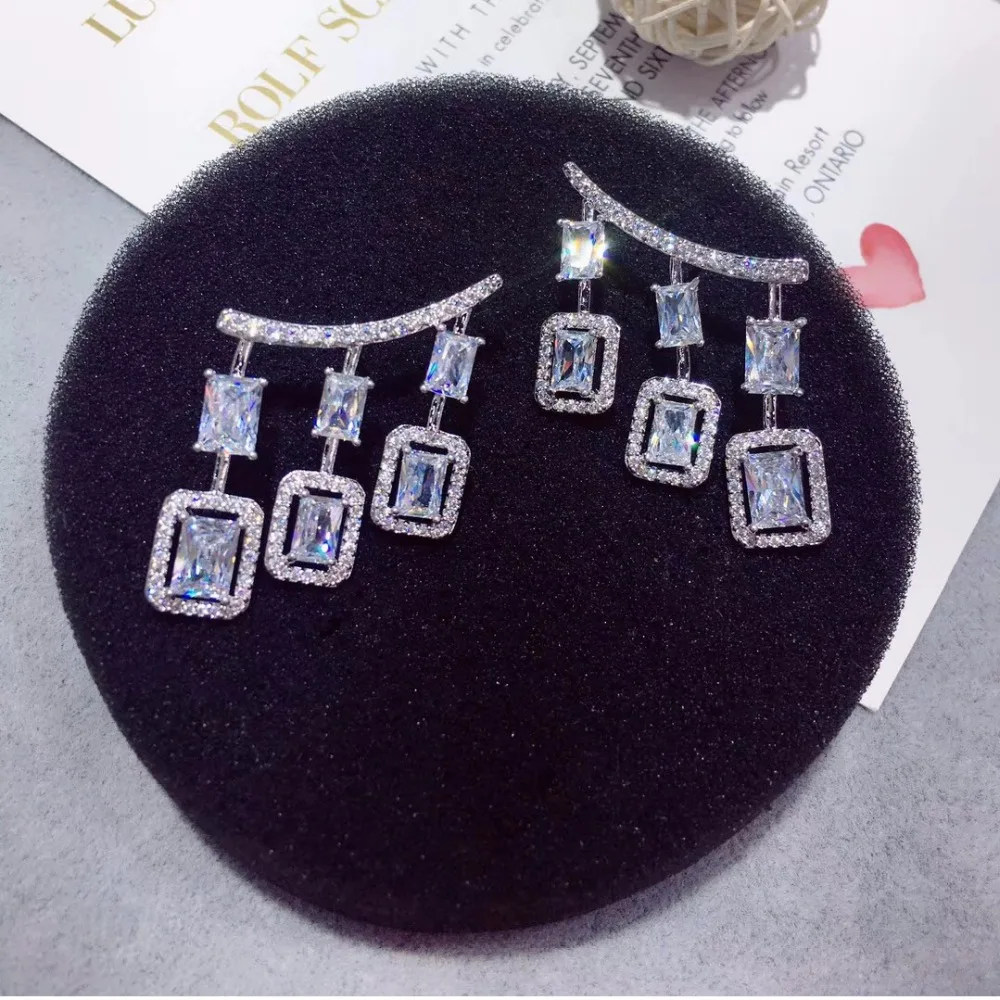 New Elegant Princess Geometric Design Full Mirco Cubic Zirconium Naija Wedding Women Earring Fashion Jewelry For Girl Gift E7267
New Elegant Princess Geometric Design Full Mirco Cubic Zirconium Naija Wedding Women Earring Fashion Jewelry For Girl Gift E7267
