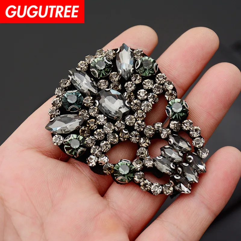 GUGUTREE embroidery beaded skull patches demon patches badges applique patches for clothing SK-6
GUGUTREE embroidery beaded skull patches demon patches badges applique patches for clothing SK-6