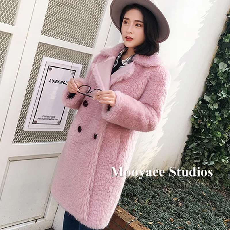 Real sheep fur coat new fashion winter women pink jacket geniune wool fur parka natural sheep shearing outwear turn-down collar
Real sheep fur coat new fashion winter women pink jacket geniune wool fur parka natural sheep shearing outwear turn-down collar