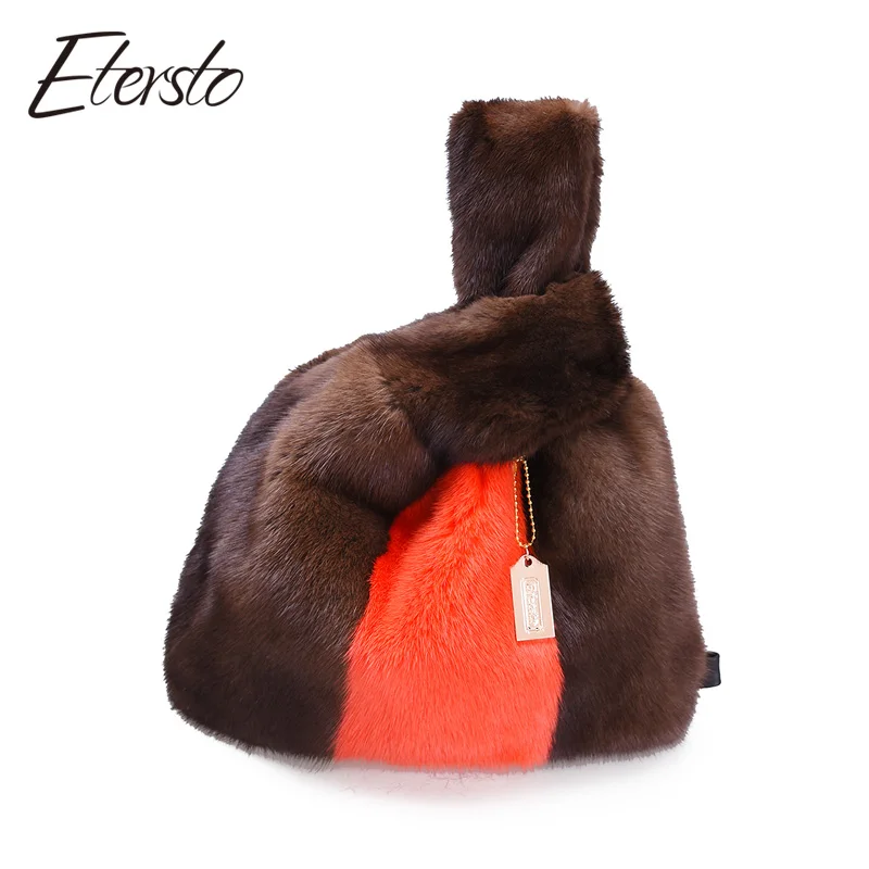 Etersto 2017 New Women Real Mink Fur Handbag Real Whole mink fur Bag Ladies Soft Bags Female Fashion luxury Bags For Lady
Etersto 2017 New Women Real Mink Fur Handbag Real Whole mink fur Bag Ladies Soft Bags Female Fashion luxury Bags For Lady