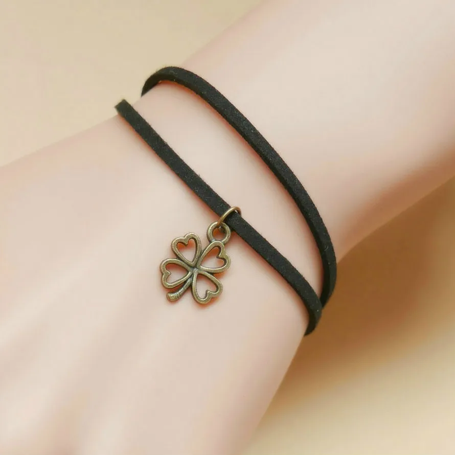 2019 New Black Clover Pearl Hollow Out Alloy Wrap Bracelets Multilayer Rope Bracelet for Women & Men Friendship Bracelet
2019 New Black Clover Pearl Hollow Out Alloy Wrap Bracelets Multilayer Rope Bracelet for Women & Men Friendship Bracelet