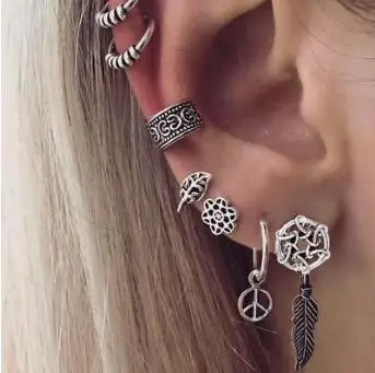 7 pcs/lot Trendy Dangle Leaf Peace Ear Piercing Helix Piercing Cartilage Fake Nose Ring Tragus Earrings Pircing Ear Cuff Jewelry
7 pcs/lot Trendy Dangle Leaf Peace Ear Piercing Helix Piercing Cartilage Fake Nose Ring Tragus Earrings Pircing Ear Cuff Jewelry