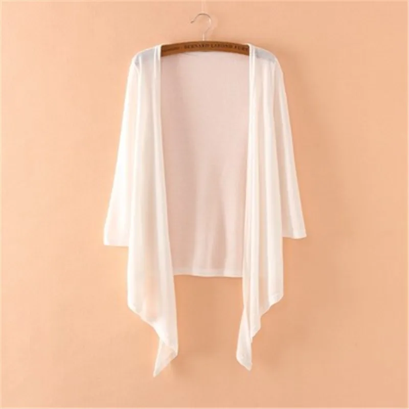 2019 Women's cardigan summer female large size loose thin ice silk seven sleeve short paragraph shawl air conditioning shirt
2019 Women's cardigan summer female large size loose thin ice silk seven sleeve short paragraph shawl air conditioning shirt