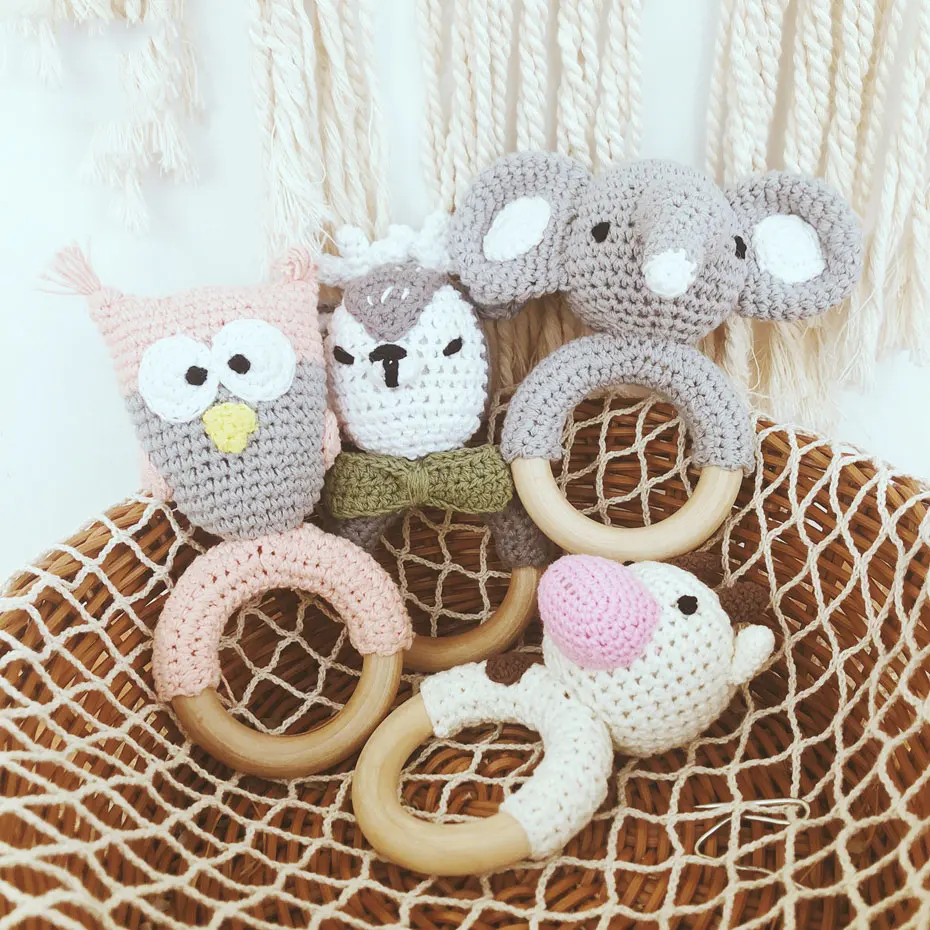 1PC Baby Rattle Toys Wooden Teething Ring Amigurumi Intelligence Grasping Gums Hand Bell Rattle Baby Teether Toddler Toys
1PC Baby Rattle Toys Wooden Teething Ring Amigurumi Intelligence Grasping Gums Hand Bell Rattle Baby Teether Toddler Toys