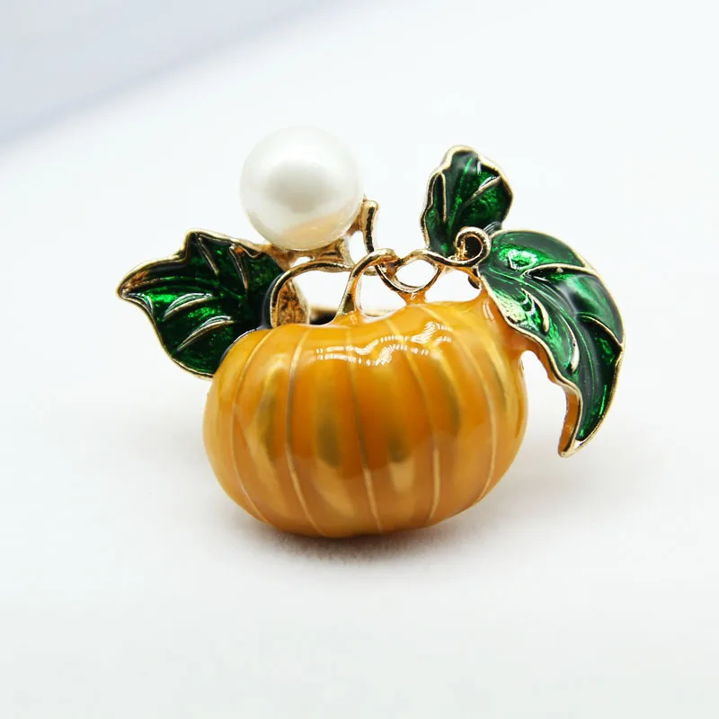 Halloween Christmas Pumpkin Badge With Bead Enamel Pin On Brooch Women Clothes Lapel Dress Coat Decoration 3*4 CM 3*3.8 CM 1 PC
Halloween Christmas Pumpkin Badge With Bead Enamel Pin On Brooch Women Clothes Lapel Dress Coat Decoration 3*4 CM 3*3.8 CM 1 PC