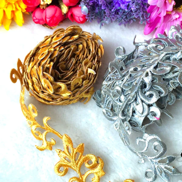 Golden applique lace embroidery gold and silver embroidery lace 3.8cm / 4 Yards Long /Piece
Golden applique lace embroidery gold and silver embroidery lace 3.8cm / 4 Yards Long /Piece