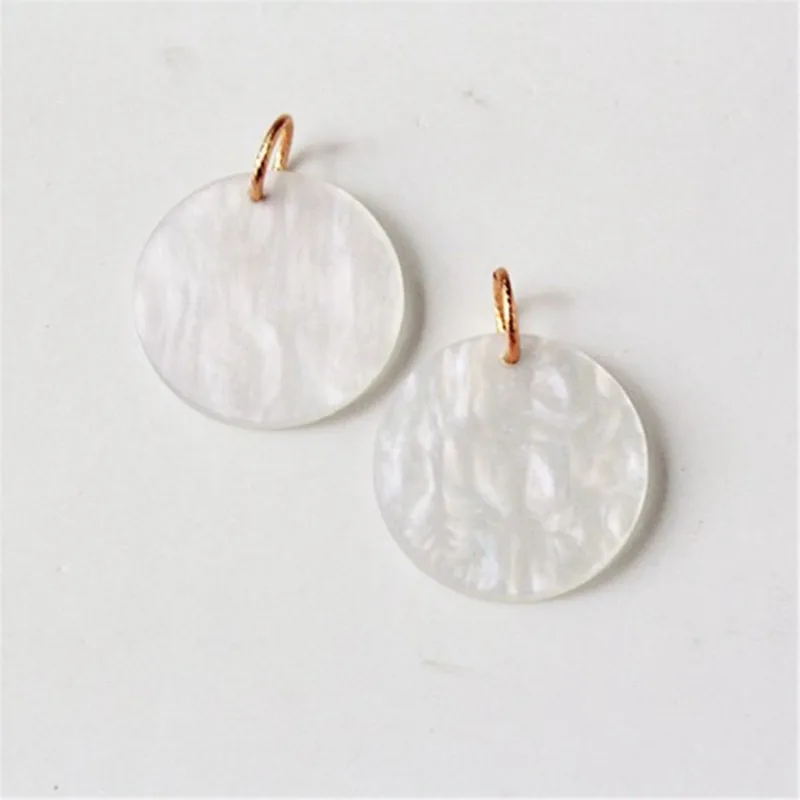 Pearl Lustre White Resin Round Earring Charms, 6pcs Circle Neklace Earring Pendants, Earring Findings 30mm Jewelry DIY
Pearl Lustre White Resin Round Earring Charms, 6pcs Circle Neklace Earring Pendants, Earring Findings 30mm Jewelry DIY