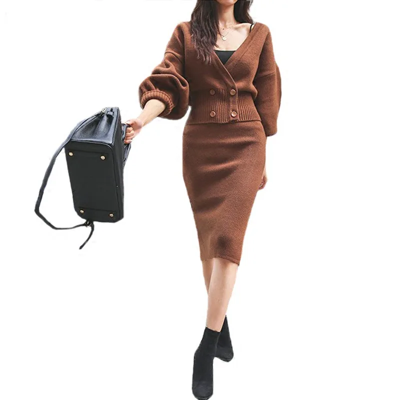Winter V-neck Double Breasted Lantern Sleeve Cardigan & Hip Package Skirts Casual 2 Pieces Set Female Knitted Sweater Suits
Winter V-neck Double Breasted Lantern Sleeve Cardigan & Hip Package Skirts Casual 2 Pieces Set Female Knitted Sweater Suits