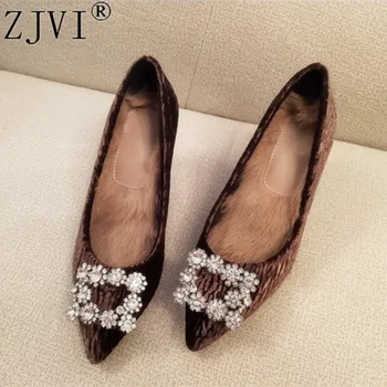 ZJVI women fashion genuine leather warm fur winter pumps for woman pointed toe ladies 6cm thin high heels shoes woman 2019 shoes
ZJVI women fashion genuine leather warm fur winter pumps for woman pointed toe ladies 6cm thin high heels shoes woman 2019 shoes