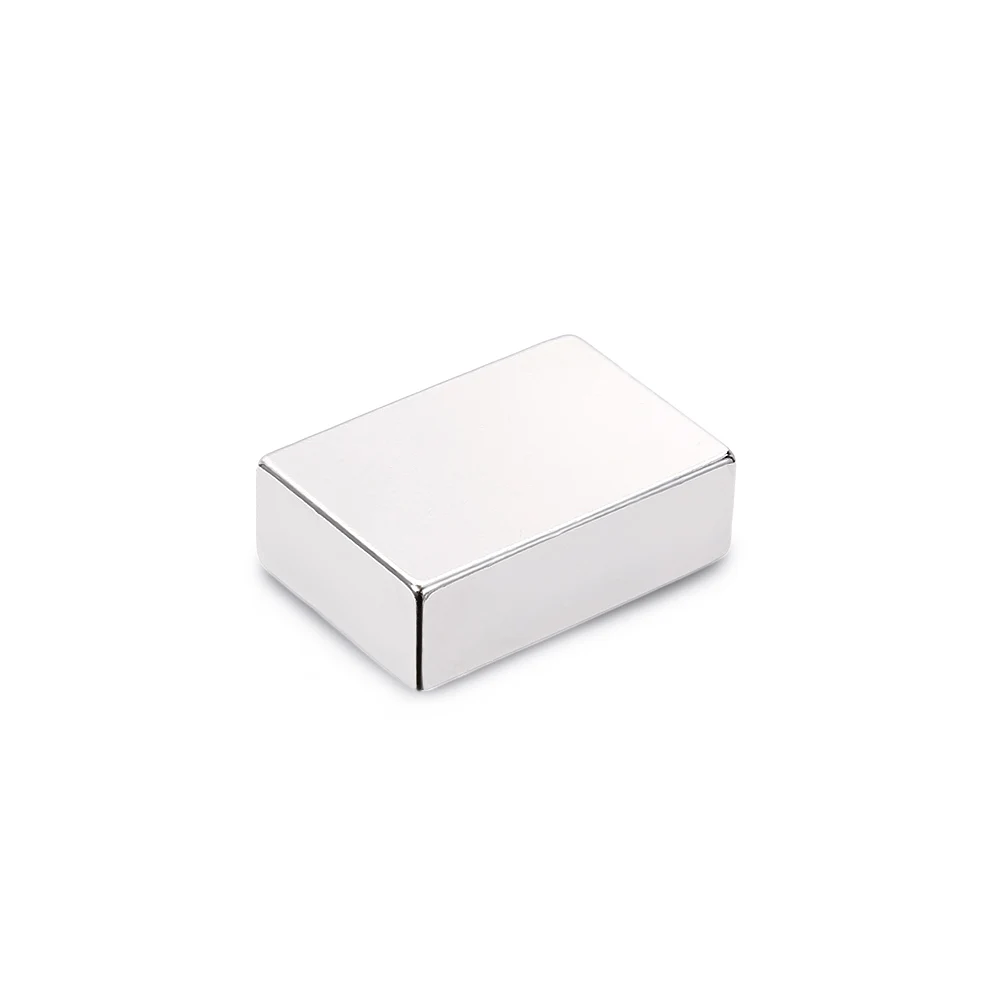 Super Strong Fridge Magnet Rare Earth Neodymium Cuboid Block Multifunctional Magnetic Lock Fixture Gift Packaging Sticking Notes
Super Strong Fridge Magnet Rare Earth Neodymium Cuboid Block Multifunctional Magnetic Lock Fixture Gift Packaging Sticking Notes
