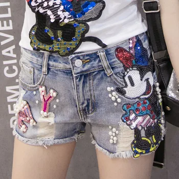 New 2020 Summer Women Fashion Beading Embroidery Sequins Vintage Ripped Denim Shorts Female Oversize Bleached Jeans Short Pants
New 2020 Summer Women Fashion Beading Embroidery Sequins Vintage Ripped Denim Shorts Female Oversize Bleached Jeans Short Pants