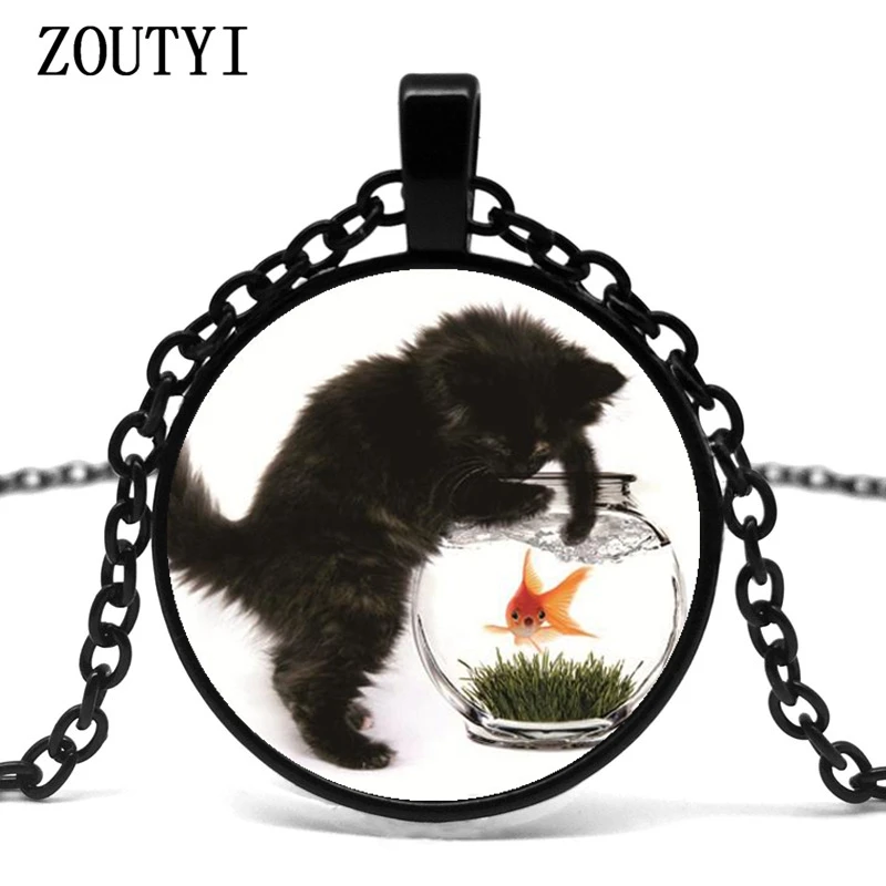 2018/ hot sale, cat and fish logo pendant necklace glass dome pendant necklace, men and women wear necklace.
2018/ hot sale, cat and fish logo pendant necklace glass dome pendant necklace, men and women wear necklace.