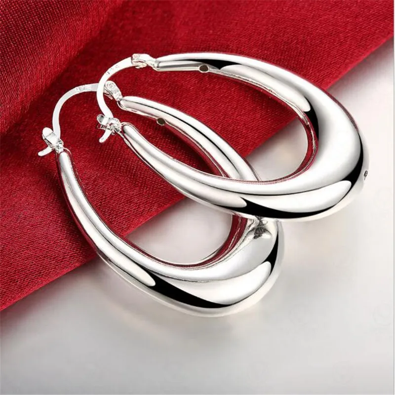 New Popular 925 Sterling Silver Fashion U-shaped Auricular Circle Jewelry Trend Female Jewelry Earrings Sale
New Popular 925 Sterling Silver Fashion U-shaped Auricular Circle Jewelry Trend Female Jewelry Earrings Sale