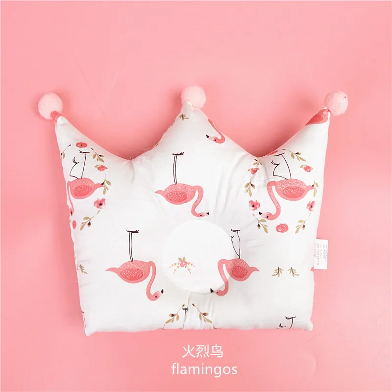Newborn Cartoon Flamingo Pillow Prevent Flat Head Infants Crown Dot Bedding Pillows Baby Boy Girl Decoration 0-24 Month
Newborn Cartoon Flamingo Pillow Prevent Flat Head Infants Crown Dot Bedding Pillows Baby Boy Girl Decoration 0-24 Month
