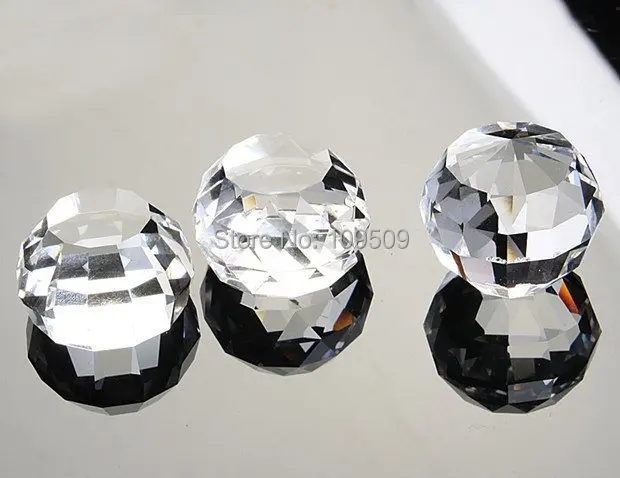 Free Shipping,30MM CLEAR CHANDELIER CRYSTAL FACETED BALL FOR CABINET CUPBOARD DRAWER DOOR KNOBS
Free Shipping,30MM CLEAR CHANDELIER CRYSTAL FACETED BALL FOR CABINET CUPBOARD DRAWER DOOR KNOBS