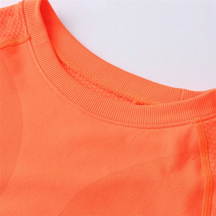 1953001112_1462654320