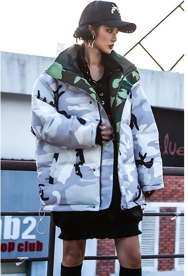 2018 Winter Keep Warm Jackets Hooded Camouflage Printing Long Sleeve Loose Wear On Both Sides Woman Coat Korean FI282
2018 Winter Keep Warm Jackets Hooded Camouflage Printing Long Sleeve Loose Wear On Both Sides Woman Coat Korean FI282