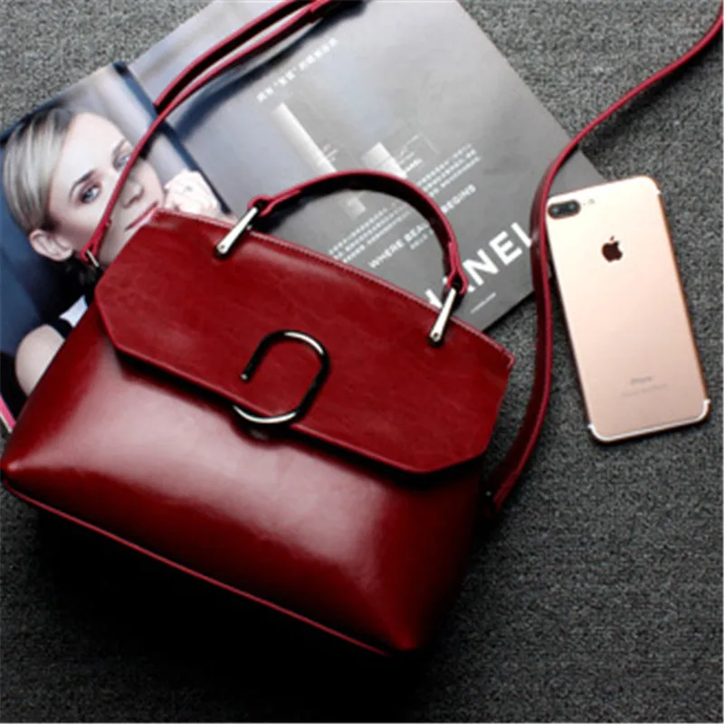 Vintage Women Messenger Bags Fashion Brand Handbags Casual Crossbody Bag Metal Design Handbags High Quality Women Bag
Vintage Women Messenger Bags Fashion Brand Handbags Casual Crossbody Bag Metal Design Handbags High Quality Women Bag