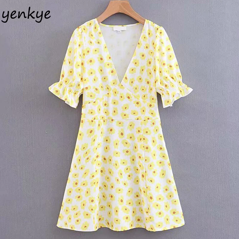 Holiday Beach Summer Dress 2019 Sweet Women Yellow Floral Print Dress Lady V Neck Short Sleeve Mini A-line Dress SDP9127
Holiday Beach Summer Dress 2019 Sweet Women Yellow Floral Print Dress Lady V Neck Short Sleeve Mini A-line Dress SDP9127