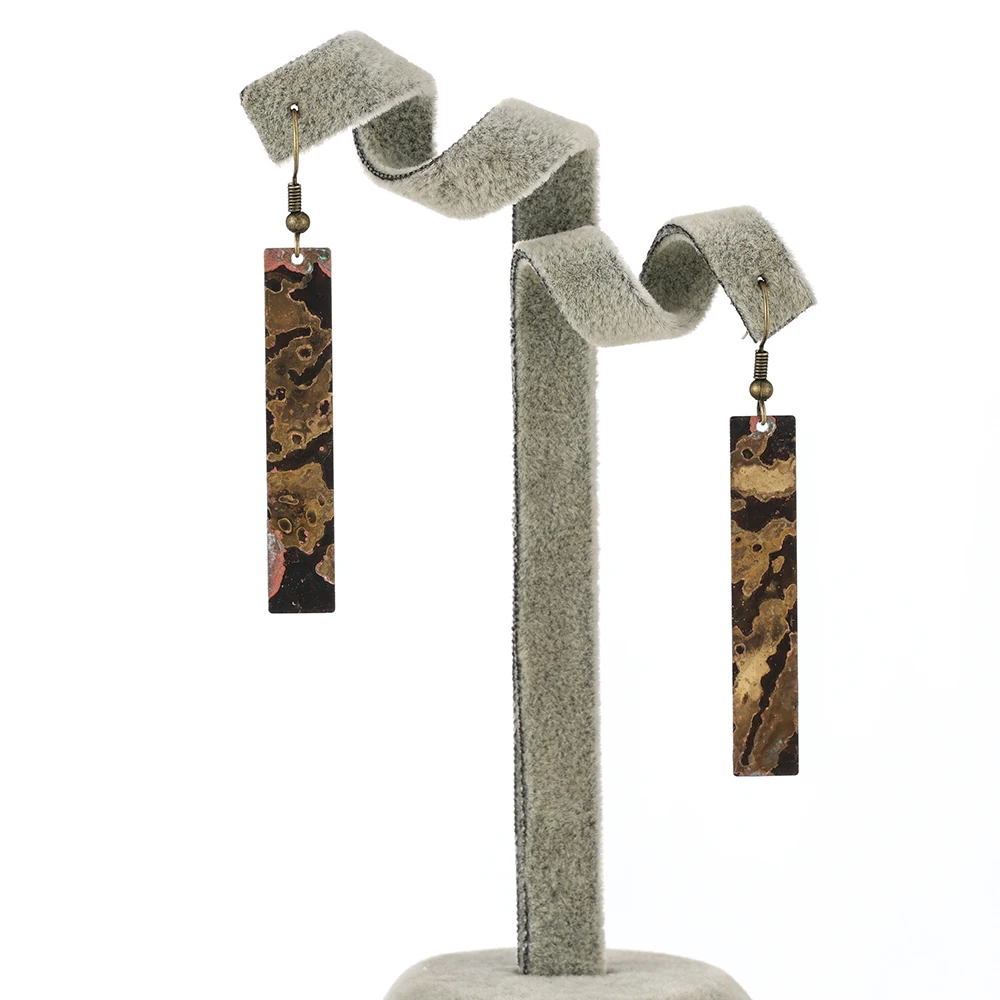Retro Women Patina Copper Earrings Geometric Rectangular Strip Pendant Earrings Metal Bronze Earring Women Party Jewelry
Retro Women Patina Copper Earrings Geometric Rectangular Strip Pendant Earrings Metal Bronze Earring Women Party Jewelry
