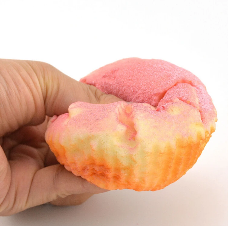 1 pcs8 cmx6 cm Artificial Cupcake Pretend Toys Kawaii Mini Sprinkles Cupcakes Squishy Cake Soft Bread Charms
1 pcs8 cmx6 cm Artificial Cupcake Pretend Toys Kawaii Mini Sprinkles Cupcakes Squishy Cake Soft Bread Charms
