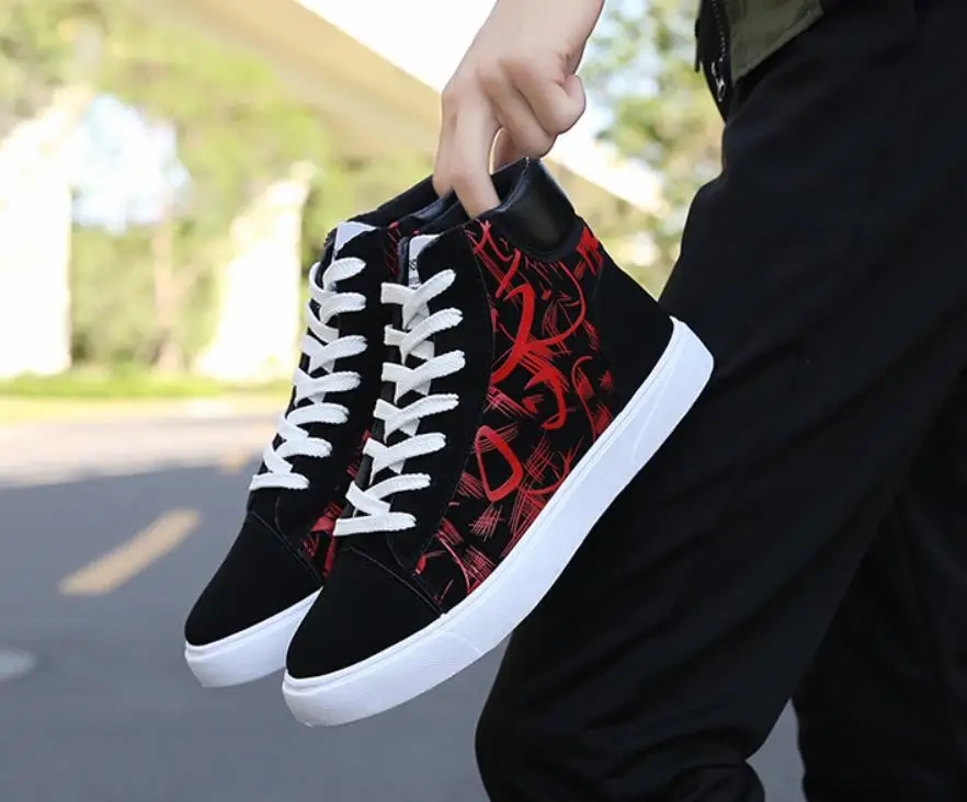 Men Lace canvas shoes 2018 fashion Graffiti west canvas light breathable men casual shoes men sneakers zapatos hombre sapatos
Men Lace canvas shoes 2018 fashion Graffiti west canvas light breathable men casual shoes men sneakers zapatos hombre sapatos