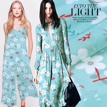Elegant and fresh digital printing silk crepe de Chine fabric printing 100% mulberry silk clothing dress shirt fabric
Elegant and fresh digital printing silk crepe de Chine fabric printing 100% mulberry silk clothing dress shirt fabric