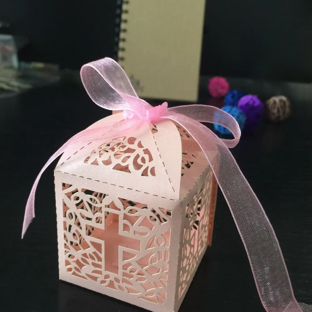 50pcs Handmade Christianism crossing crucifix them Hollow Paper Candy Box Baby Shower Baptism Birthday First Communion Gift Box
50pcs Handmade Christianism crossing crucifix them Hollow Paper Candy Box Baby Shower Baptism Birthday First Communion Gift Box