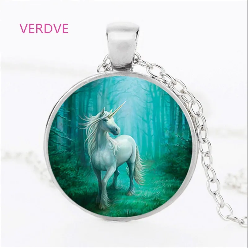 3 Color New Steampunk Style Dearm Unicorn Art Photo Retro Pendant Chain Dome Chain Jewelry For Girl Women
3 Color New Steampunk Style Dearm Unicorn Art Photo Retro Pendant Chain Dome Chain Jewelry For Girl Women