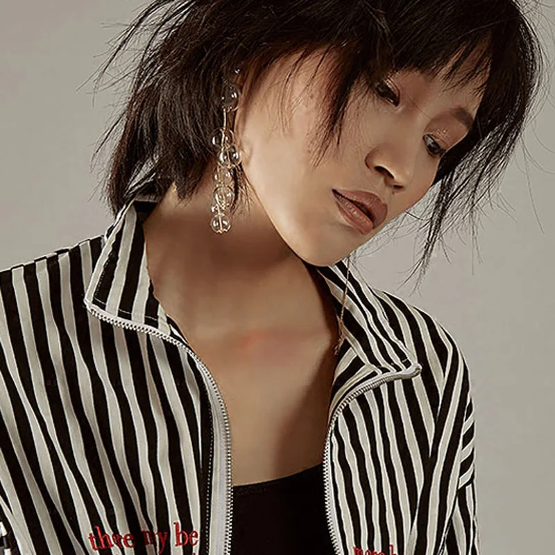 Top Quality Glass Ball Long Earrings 2019 Korean Gold Earrings Jewelry Asymmetric Bubble Dangle Earrings For Women femme bjioux
Top Quality Glass Ball Long Earrings 2019 Korean Gold Earrings Jewelry Asymmetric Bubble Dangle Earrings For Women femme bjioux