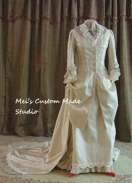 Custom Made IMPERIAL IVORY Victorian WEDDING GOWN/Party Dress/Wedding&Bridal Dress/Event Dress
Custom Made IMPERIAL IVORY Victorian WEDDING GOWN/Party Dress/Wedding&Bridal Dress/Event Dress
