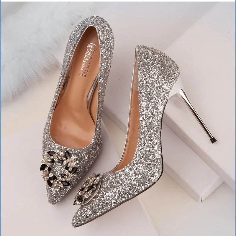 Sexy Pointed Toe Stilettos Rhinestone Black Silver Wedding Shoes Bride 2019 Spring Bling High Heels Pumps Women Shoes for Party
Sexy Pointed Toe Stilettos Rhinestone Black Silver Wedding Shoes Bride 2019 Spring Bling High Heels Pumps Women Shoes for Party