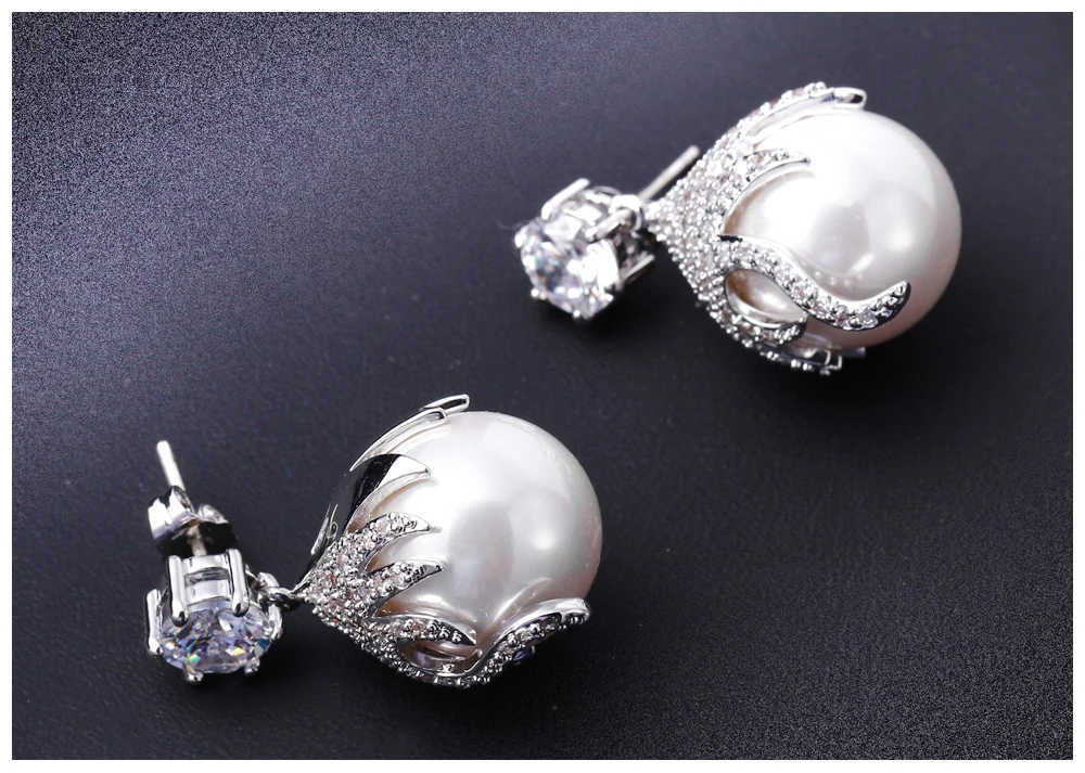 pearl earrings 08