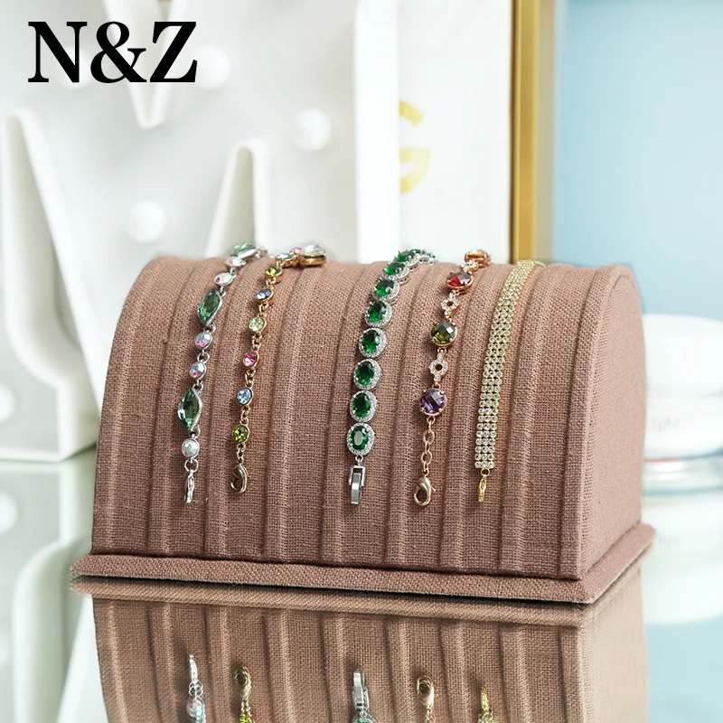 N&Z Brown Linen Necklace Pendant Display Stand Cardboard Long Chain Jewelry Holder Organizer WSY-73
N&Z Brown Linen Necklace Pendant Display Stand Cardboard Long Chain Jewelry Holder Organizer WSY-73