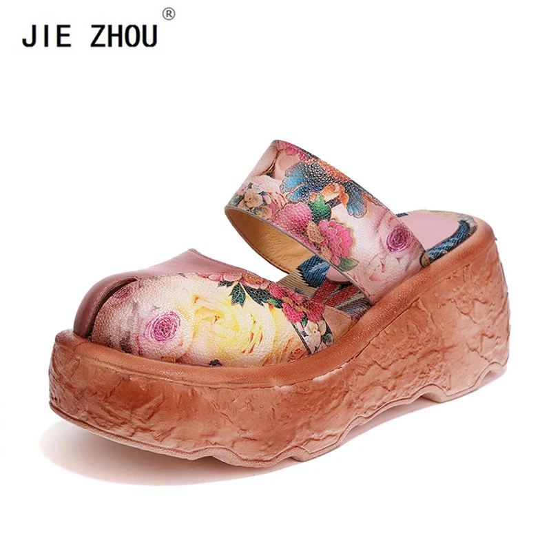 Genuine Leather Women Slippers Platform High Heels Slippers Women Summer Shoes Ethnic Style Floral Handmade Slipper
Genuine Leather Women Slippers Platform High Heels Slippers Women Summer Shoes Ethnic Style Floral Handmade Slipper