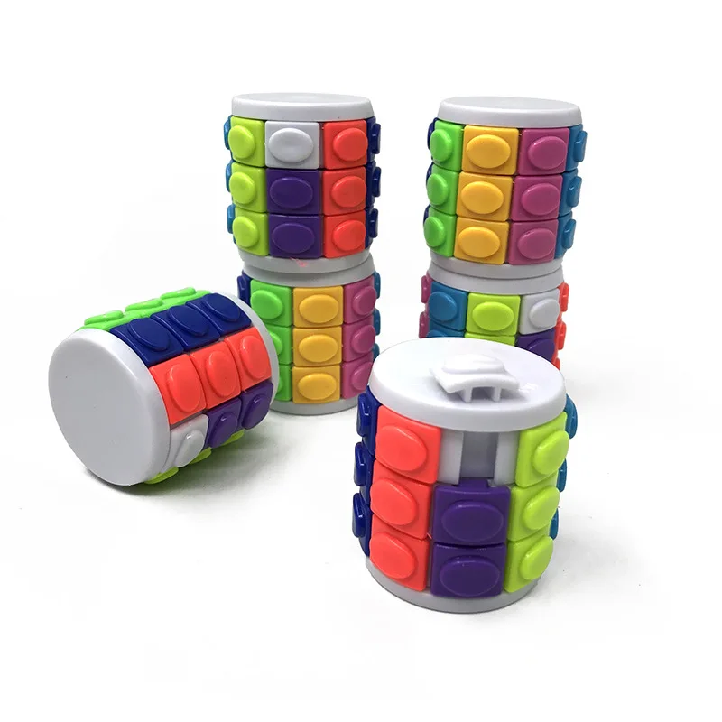 Magic Cubes 4.3CM 3D solid cylindrical cube Puzzle decompression cube Toys for Children gift Puzzle cube
Magic Cubes 4.3CM 3D solid cylindrical cube Puzzle decompression cube Toys for Children gift Puzzle cube