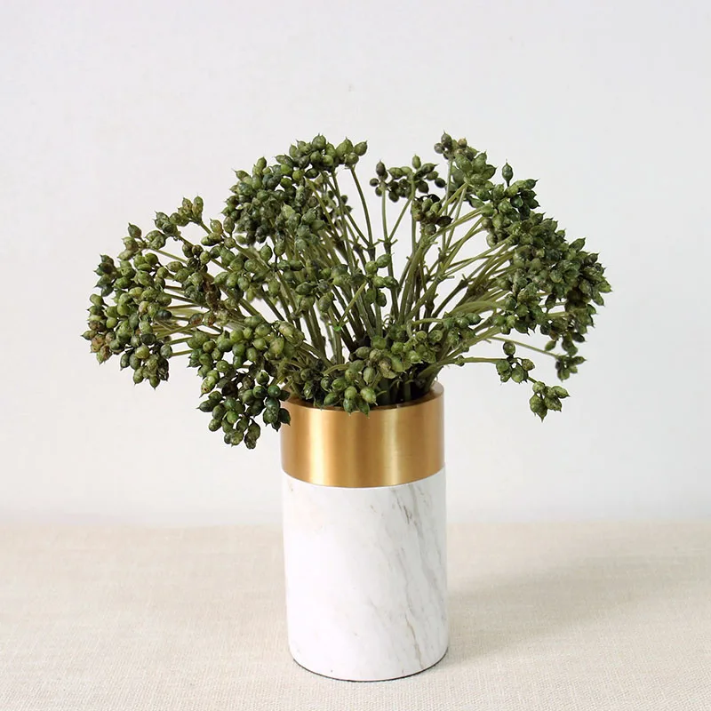 Artificial Plastic Berry Fruit Branch Fake Berries Bouquet Stamen Home Decoration Vase Flower Arrangement Accessories
Artificial Plastic Berry Fruit Branch Fake Berries Bouquet Stamen Home Decoration Vase Flower Arrangement Accessories