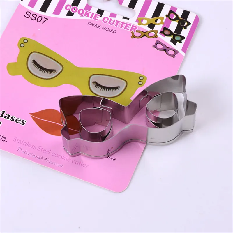 Sunglasses Cookies Cutter Molds Plastic Cake Mould Biscuit Plunger Forms For Cookies Cake Decorating DIY Baking Tools
Sunglasses Cookies Cutter Molds Plastic Cake Mould Biscuit Plunger Forms For Cookies Cake Decorating DIY Baking Tools