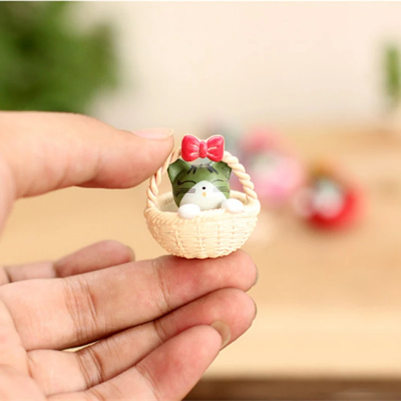 ZOCDOU 4 Pieces Basket Cat Kitten No Master Kitty Model Small Statue Figurine Crafts Figure Ornament Miniatures Home Decoration
ZOCDOU 4 Pieces Basket Cat Kitten No Master Kitty Model Small Statue Figurine Crafts Figure Ornament Miniatures Home Decoration