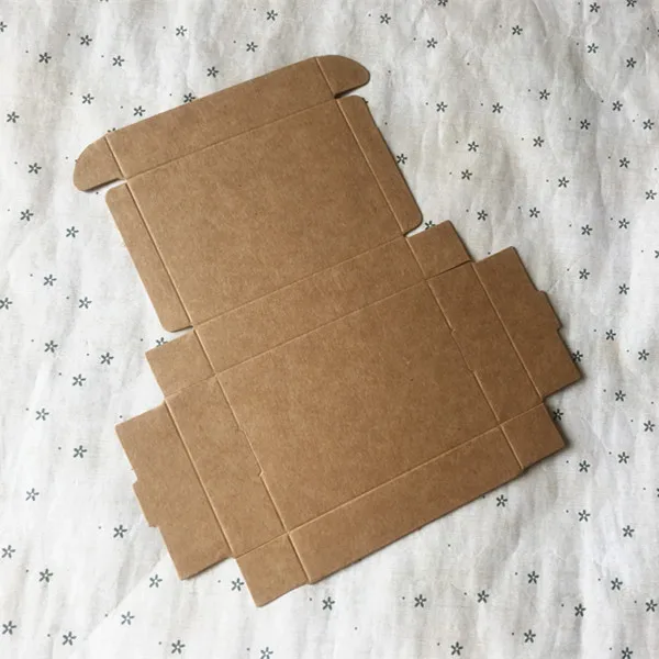 50pcs/lot-16.9*8.7*1.1cm Brown Carton Kraft Box, Kraft Packaigng Paper, Storage Boxes for Phone Soap Gift Jewelry
50pcs/lot-16.9*8.7*1.1cm Brown Carton Kraft Box, Kraft Packaigng Paper, Storage Boxes for Phone Soap Gift Jewelry