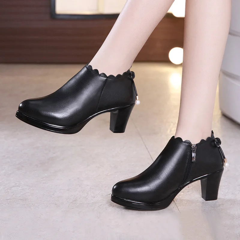 Pointed Toe Deep Mouth Platform Pumps Women Shoes 2019 Fall Elegant High Heels Pumps Ladies Office Black Shoes 41 42 43
Pointed Toe Deep Mouth Platform Pumps Women Shoes 2019 Fall Elegant High Heels Pumps Ladies Office Black Shoes 41 42 43