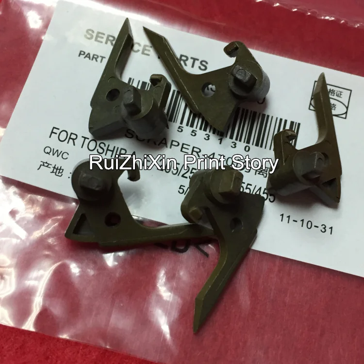 Новый разделительный коготь для Toshiba E 255 305 305S 305SD 355 355S 355SD 455 455S 455SD 256 306 356 456 picker finger копировальные детали
Новый разделительный коготь для Toshiba E 255 305 305S 305SD 355 355S 355SD 455 455S 455SD 256 306 356 456 picker finger копировальные детали