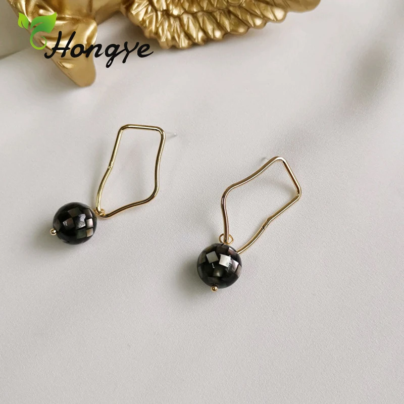 New Korean Fashion Long Tassel Earrings Irregular Geometric Hollow Shell Pearl Girls Brinco Simple Drop Earrings Statement Jewel 
New Korean Fashion Long Tassel Earrings Irregular Geometric Hollow Shell Pearl Girls Brinco Simple Drop Earrings Statement Jewel