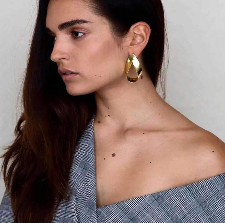 Punk Gold Sequins Metal Dangle Earrings for Women Irregular Geometric Statement Drop Earrings Za 2018 Jewelry Party Gift
Punk Gold Sequins Metal Dangle Earrings for Women Irregular Geometric Statement Drop Earrings Za 2018 Jewelry Party Gift