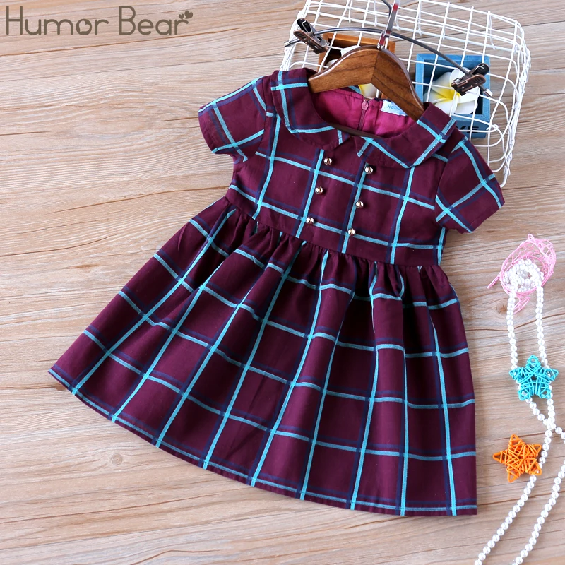 Humor Bear 2019 Summer Brand New Baby Girl Dress Fashion Double Row Button Doll Collar Plaid Short-sleeved Dress Girls' Clothing
Humor Bear 2019 Summer Brand New Baby Girl Dress Fashion Double Row Button Doll Collar Plaid Short-sleeved Dress Girls' Clothing